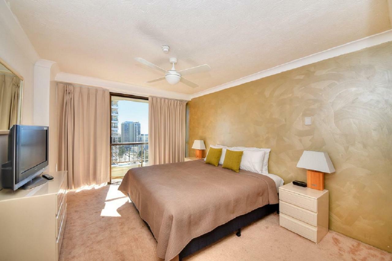 Bougainvillea Gold Coast Holiday Apartments Екстер'єр фото