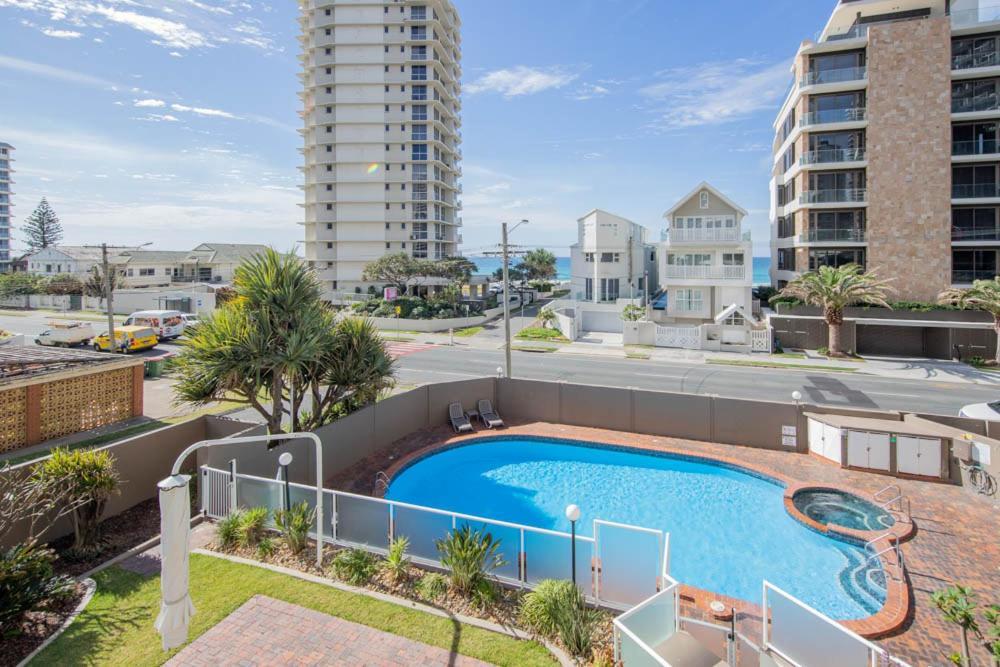 Bougainvillea Gold Coast Holiday Apartments Екстер'єр фото